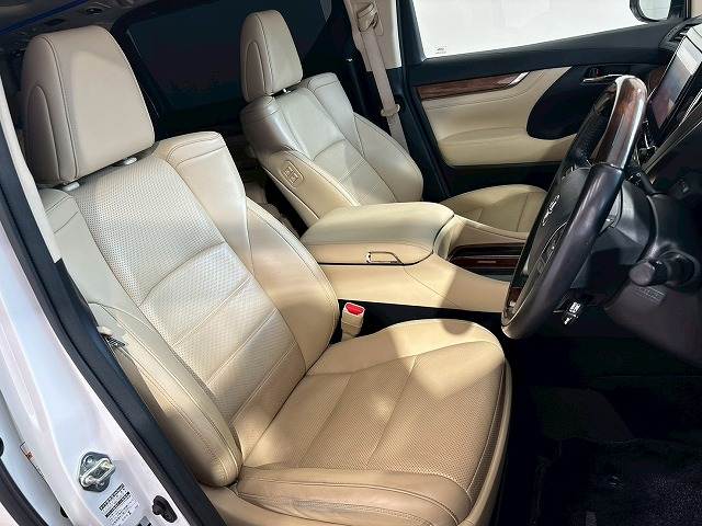 トヨタ ヴェルファイア