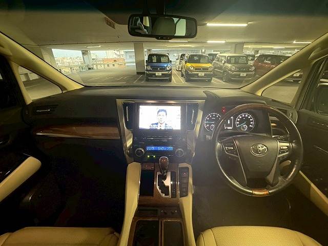 トヨタ ヴェルファイア