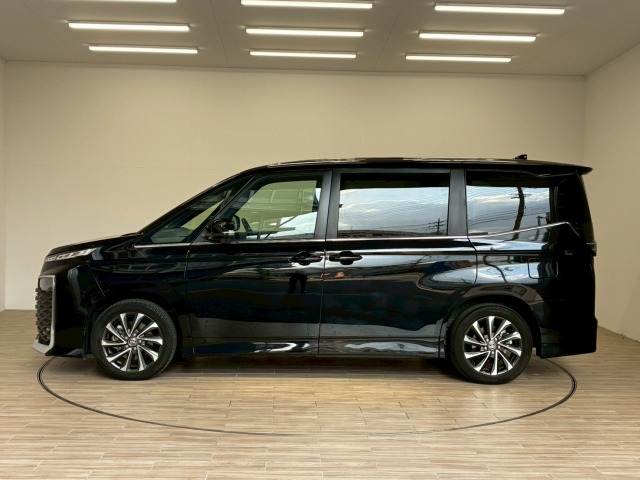 トヨタ ヴォクシー