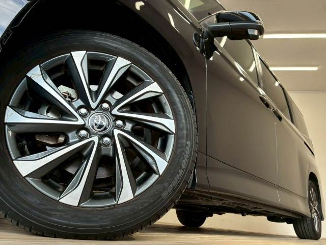 トヨタ ヴォクシー