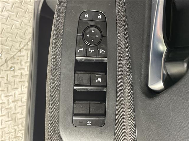 日産 ノートオーラ