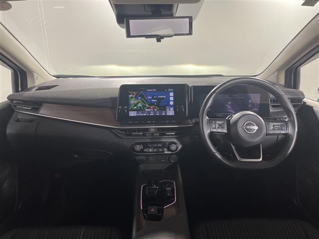 日産 ノートオーラ