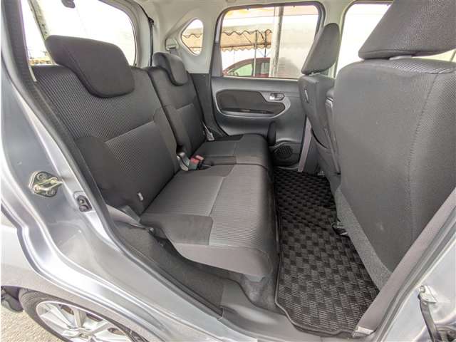 ダイハツ ムーヴ