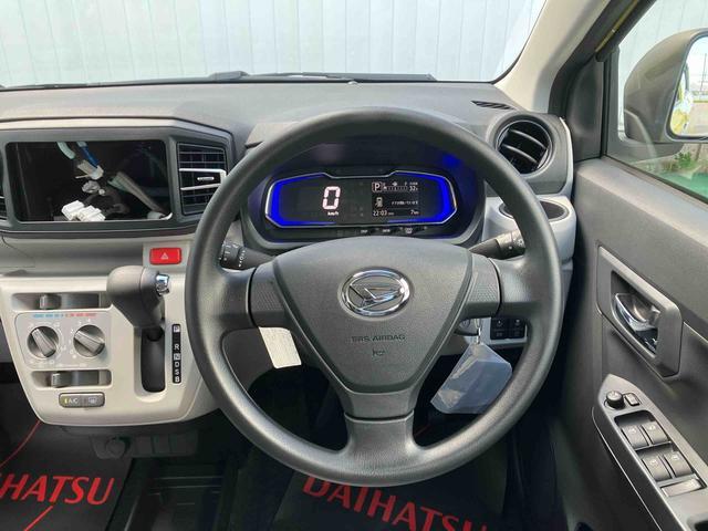 ダイハツ ミライース