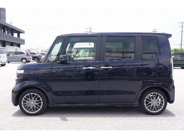 ホンダ N-BOX
