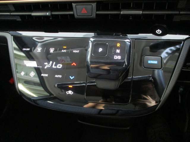 日産 サクラ