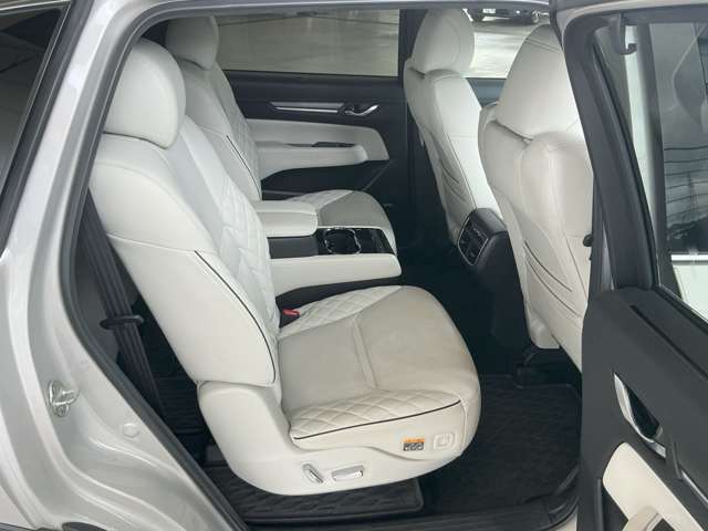 マツダ CX-8