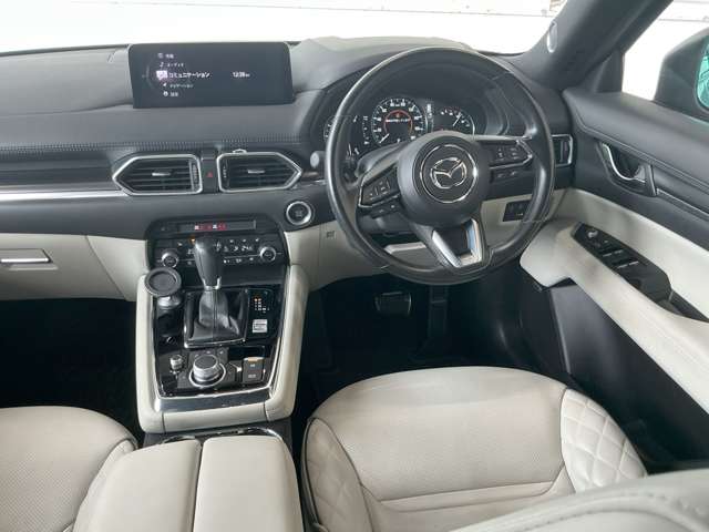 マツダ CX-8