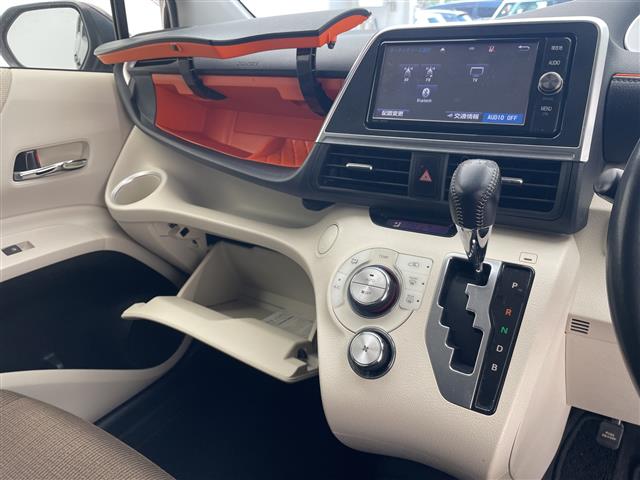 トヨタ シエンタ