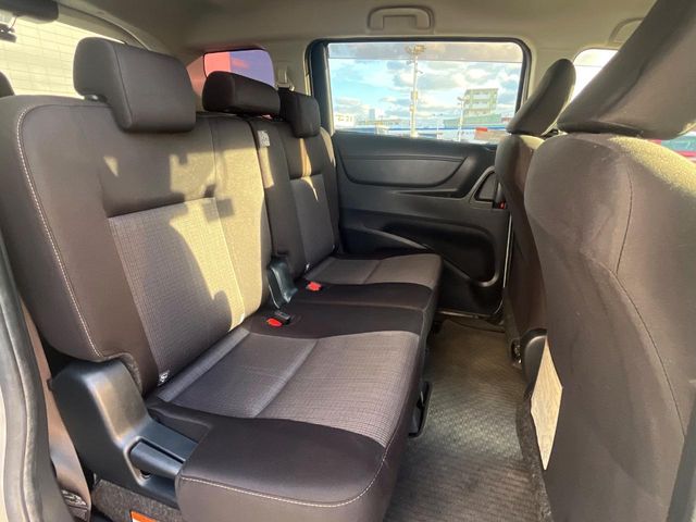 トヨタ シエンタ