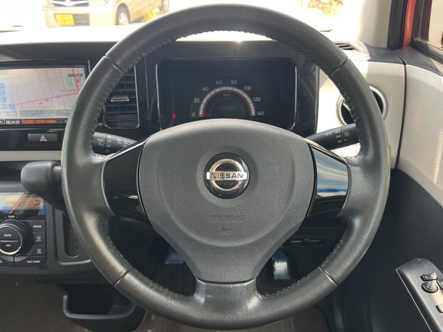 日産 モコ