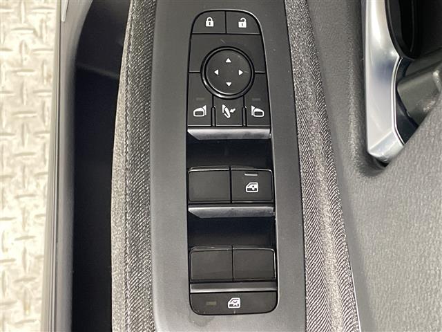 日産 ノートオーラ