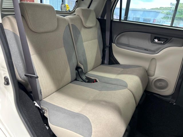 ダイハツ キャスト