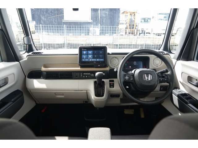ホンダ N-BOX