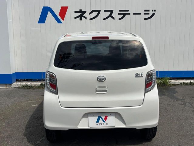 ダイハツ ミライース