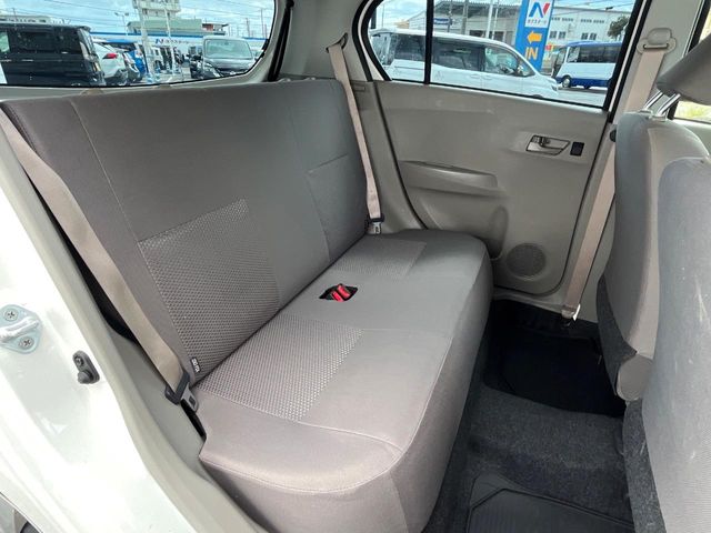 ダイハツ ミライース