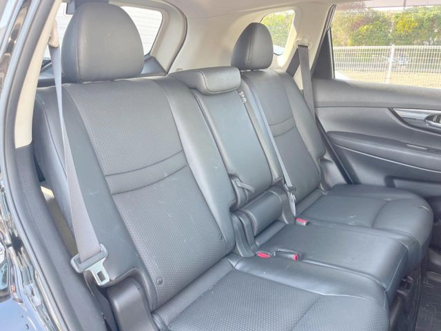 日産 エクストレイル