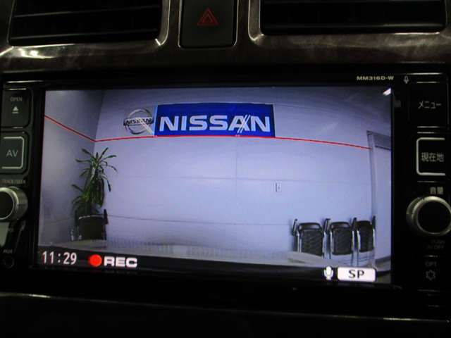 日産 マーチ