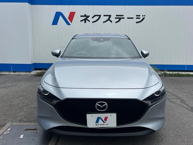 マツダ MAZDA3ファストバック