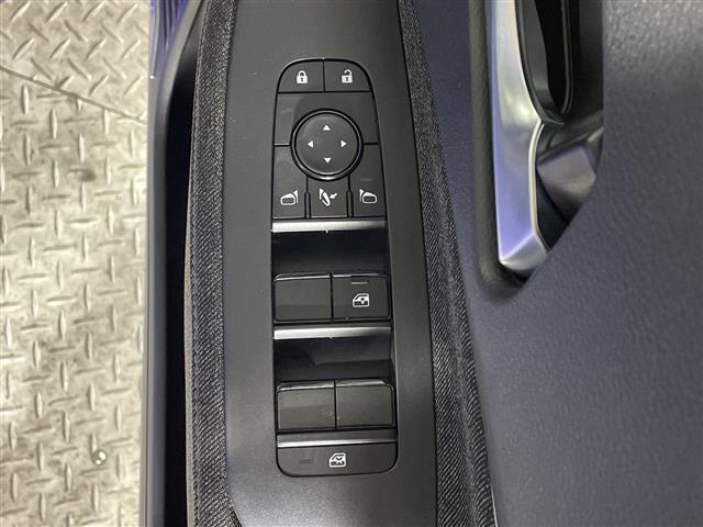 日産 ノートオーラ