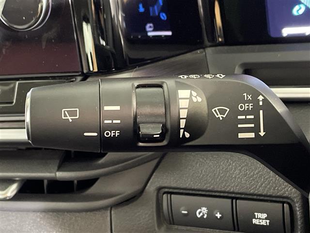 日産 ノートオーラ