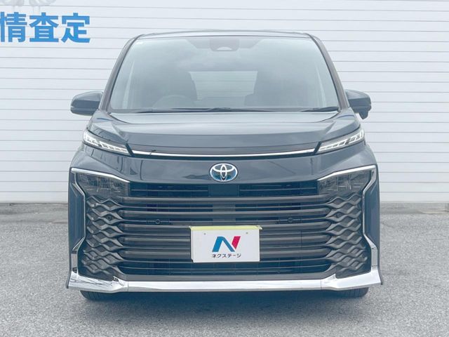 トヨタ ヴォクシー