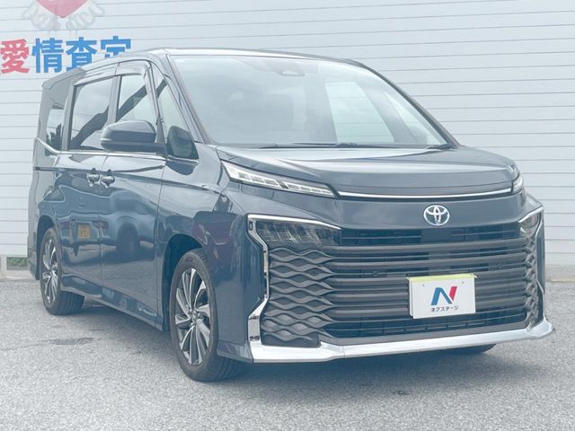 トヨタ ヴォクシー