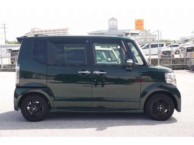 ホンダ N-BOX