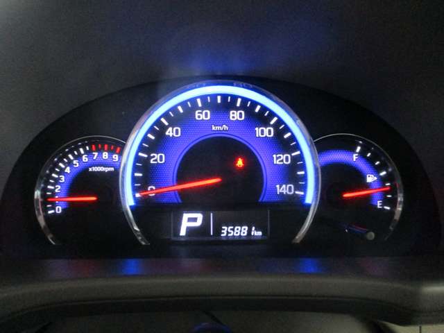 日産 NV100クリッパーリオ