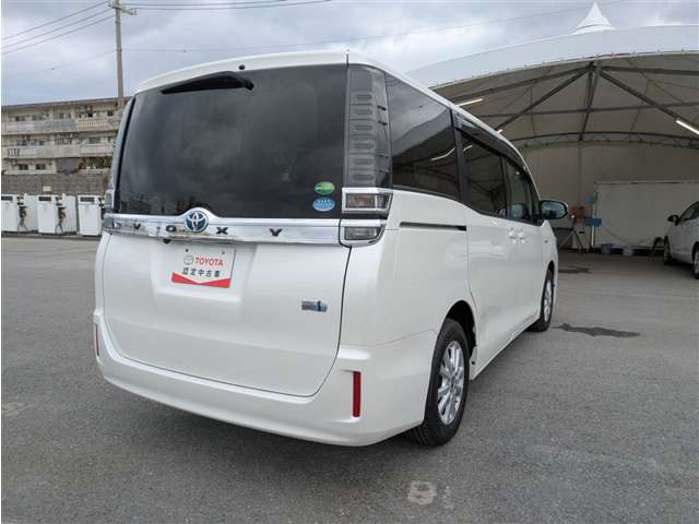 トヨタ ヴォクシー