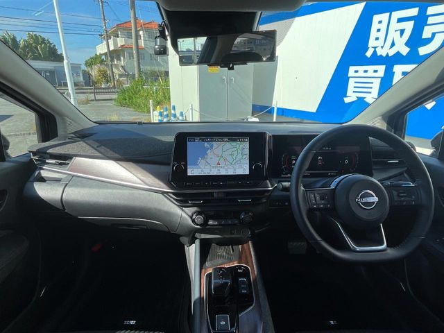 日産 ノートオーラ