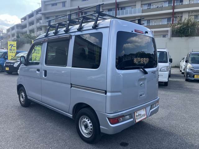 ダイハツ ハイゼットカーゴ