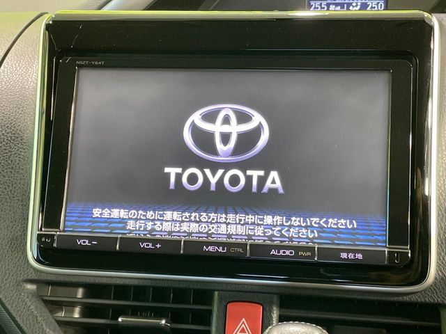 トヨタ ヴォクシー