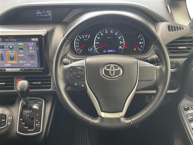 トヨタ ヴォクシー