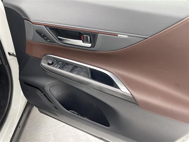 トヨタ ハリアーハイブリッド