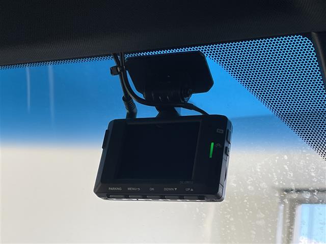 トヨタ ハリアーハイブリッド