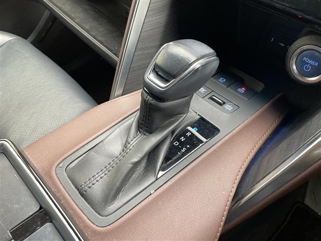 トヨタ ハリアーハイブリッド