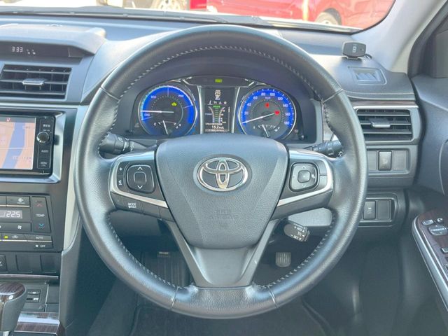 トヨタ カムリハイブリッド