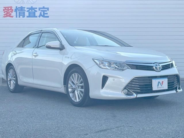 トヨタ カムリハイブリッド