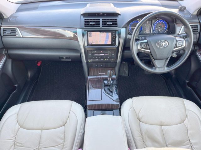 トヨタ カムリハイブリッド