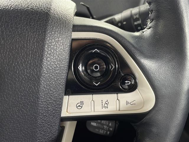 トヨタ プリウスPHV