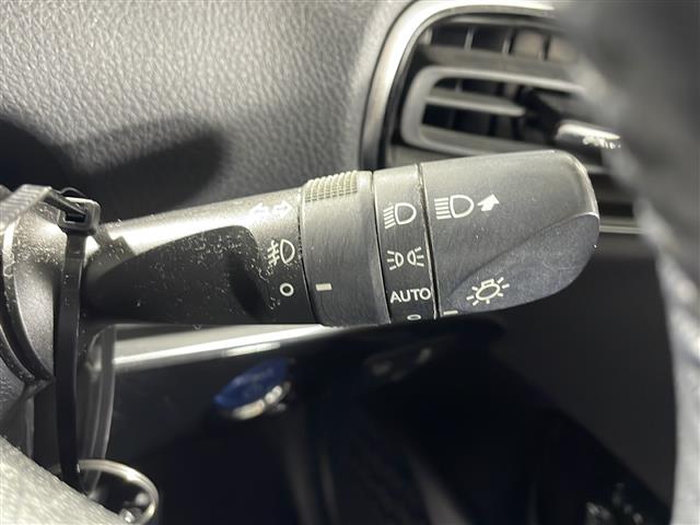 トヨタ プリウスPHV