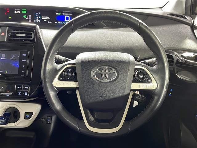 トヨタ プリウス