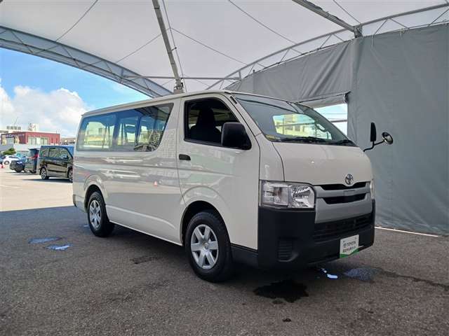 トヨタ ハイエースバン
