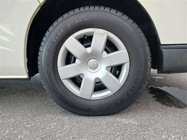 トヨタ ハイエースバン