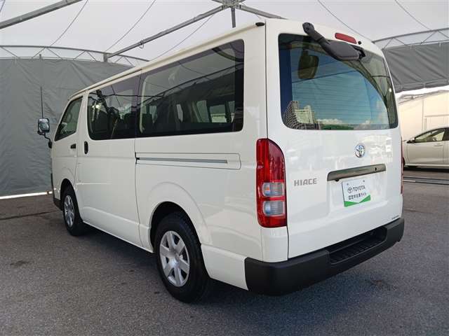 トヨタ ハイエースバン