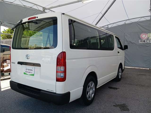 トヨタ ハイエースバン