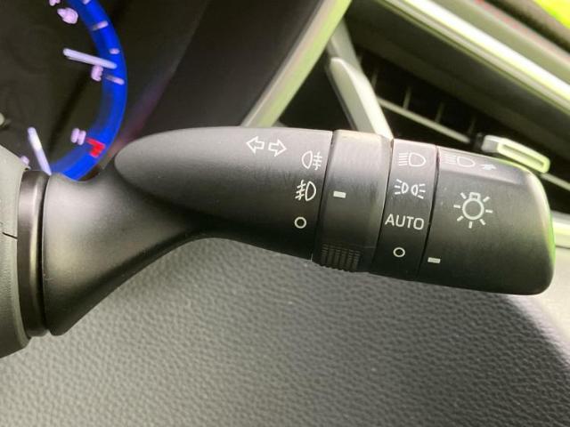 トヨタ カローラスポーツ