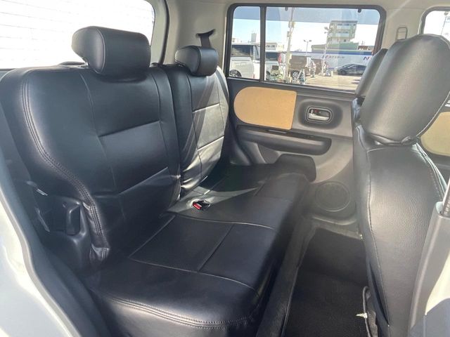 スズキ アルトラパン