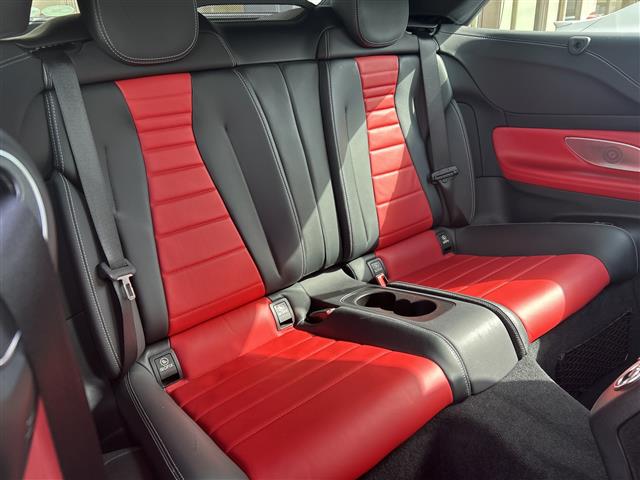 メルセデス・ベンツ Eクラスカブリオレ